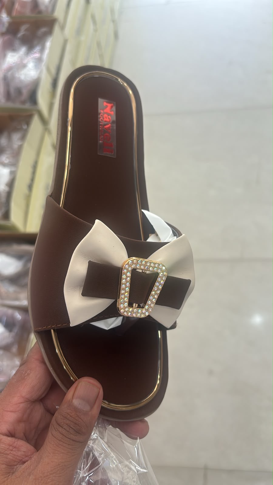Bow Blush Slide